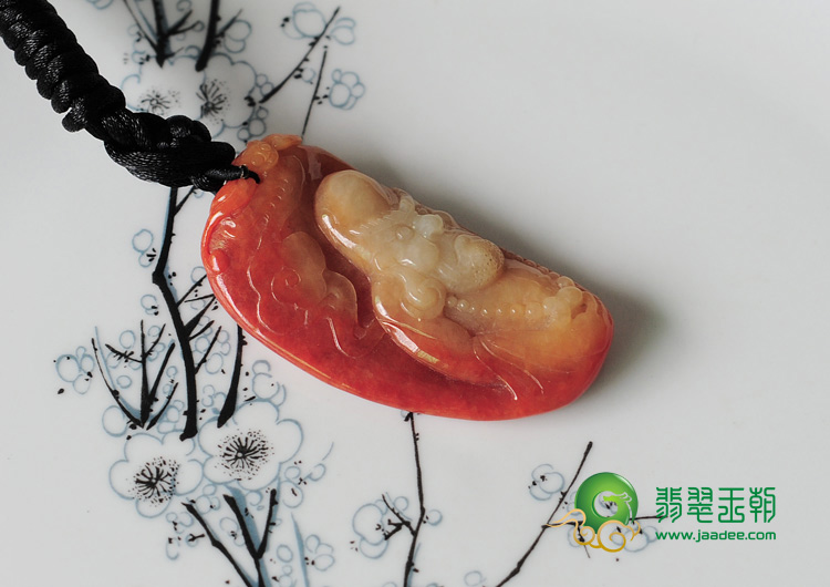 细糯种红翡缅甸翡翠罗汉头挂件