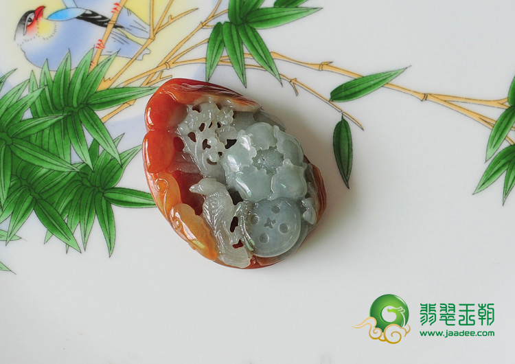 糯冰种晴水红翡缅甸翡翠富贵花开挂件
