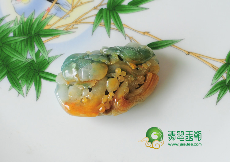 糯冰种三彩缅甸翡翠富贵双喜挂件