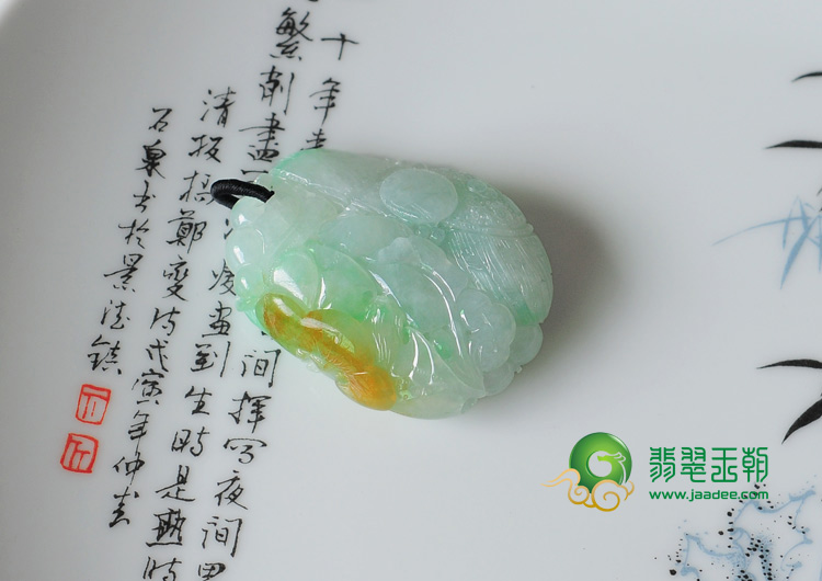 糯冰种黄加绿缅甸翡翠高升双喜挂件