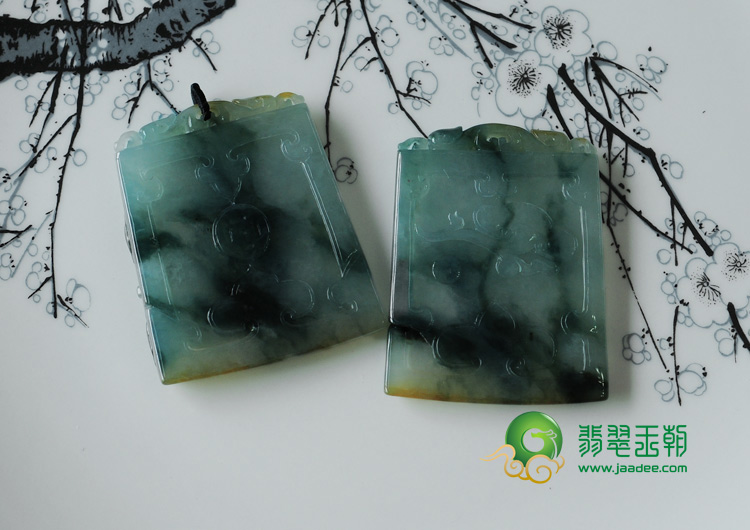冰种飘花黄翡缅甸翡翠龙牌挂件（一对）
