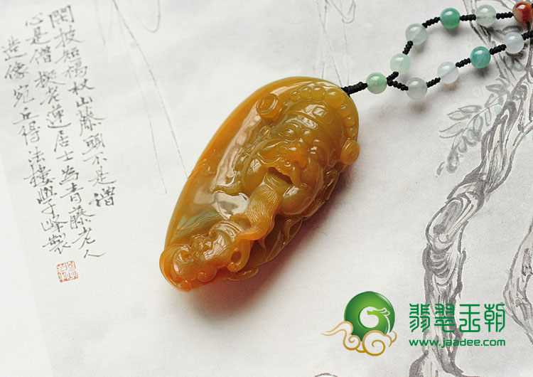 糯冰种黄翡缅甸翡翠财神头挂件