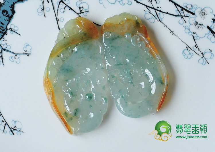 冰种黄翡飘花缅甸翡翠龙凤对牌挂件
