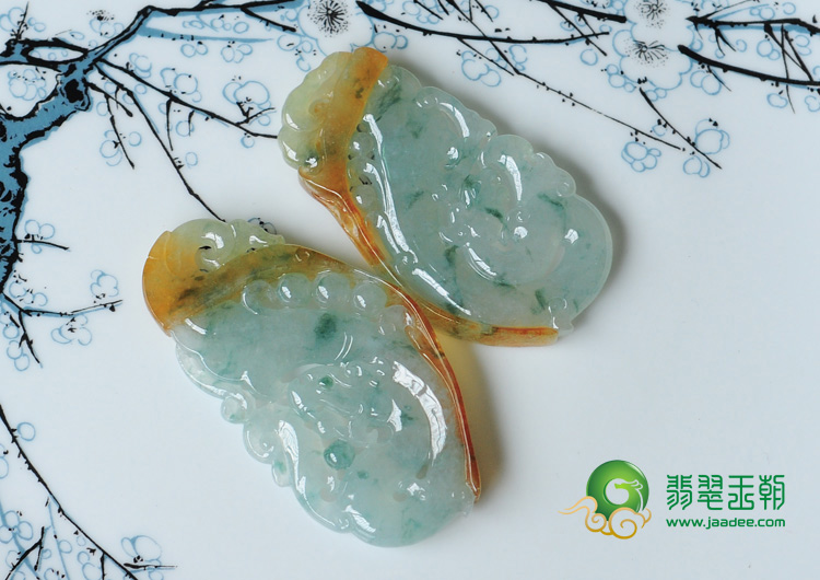 冰种黄翡飘花缅甸翡翠龙凤对牌挂件