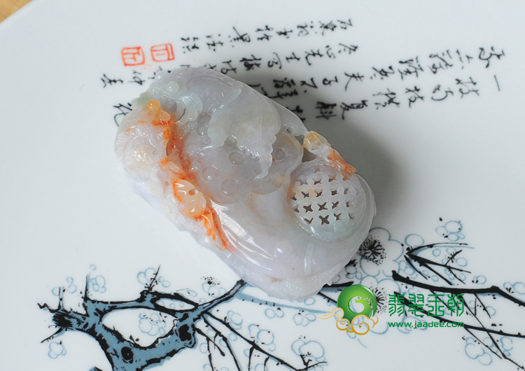 糯冰种三彩缅甸翡翠年年有余挂件