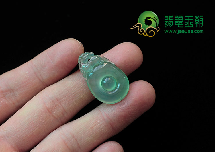 冰种晴水缅甸翡翠福在眼前挂件