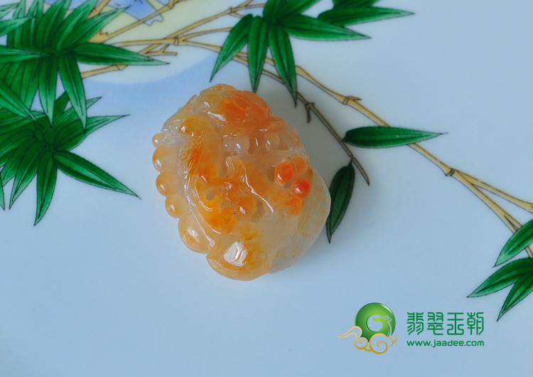糯冰种红黄翡缅甸翡翠英明神武挂件