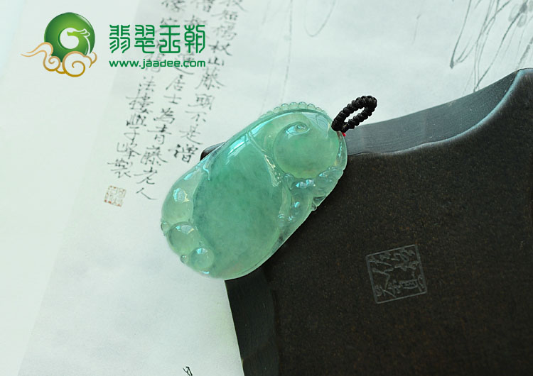 冰种绿晴水缅甸翡翠财源滚滚挂件