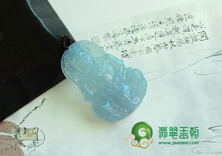 冰种紫罗兰缅甸翡翠观音挂件