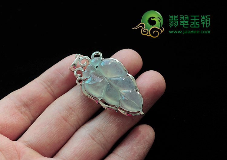 冰玻种缅甸翡翠包白金金枝玉叶挂件（水钻）