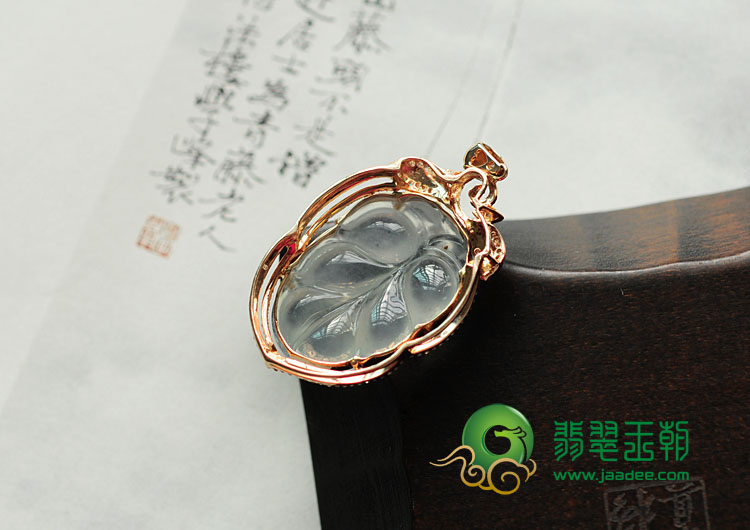 冰玻种缅甸翡翠包玫瑰金金枝玉叶挂件（真钻）