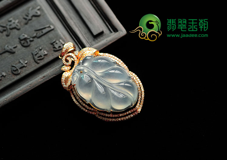 冰玻种缅甸翡翠包玫瑰金金枝玉叶挂件（真钻）