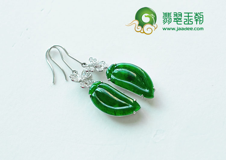冰种浓绿缅甸翡翠镶白金“魅影”耳坠（真钻）