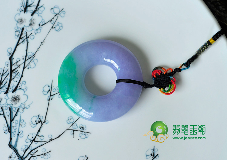 糯冰种春带彩缅甸翡翠路路通挂件