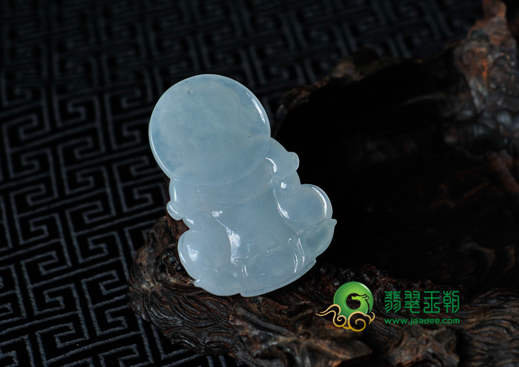 糯冰种缅甸翡翠观音挂件