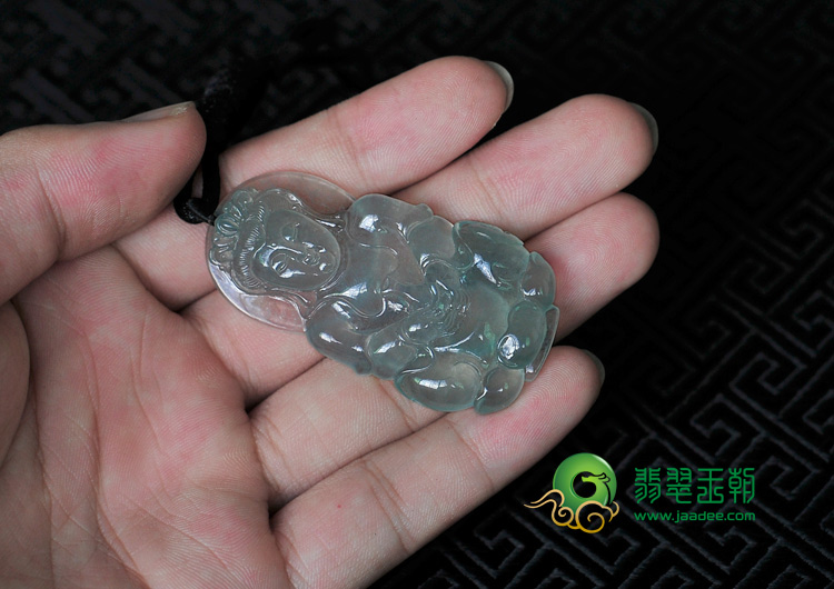 冰种晴水缅甸翡翠观音挂件