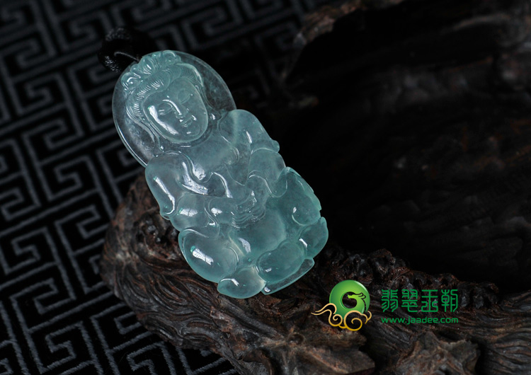 冰种晴水缅甸翡翠观音挂件
