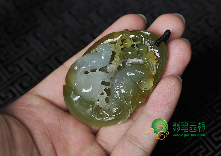 冰种黄翡缅甸翡翠英明神武挂件