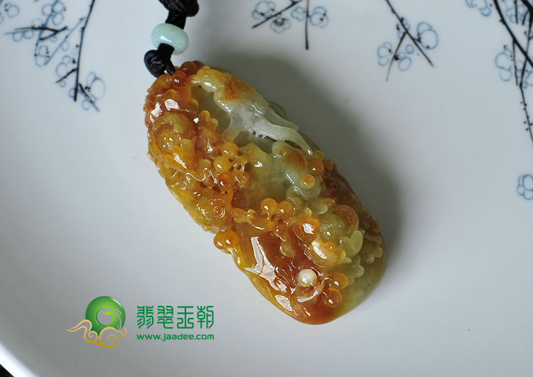 糯冰种红黄翡缅甸翡翠富贵花开挂件