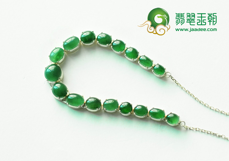 冰种油青缅甸翡翠项链面（共17颗）