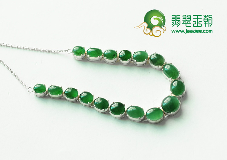 冰种油青缅甸翡翠项链面（共17颗）