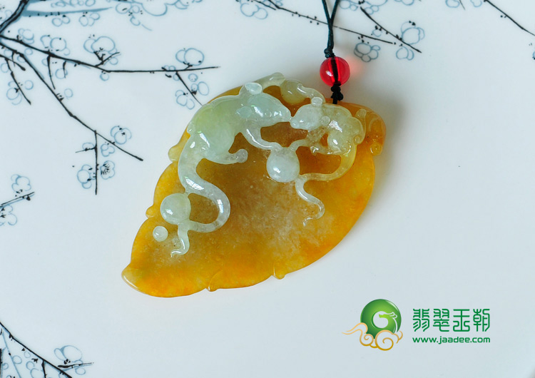 糯冰种黄翡缅甸翡翠鼠数钱挂件