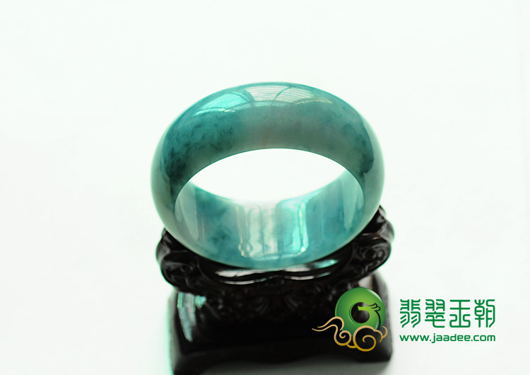 糯冰种飘蓝花带春色缅甸翡翠手镯（58.6mm）