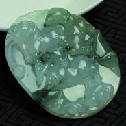 冰种飘花缅甸翡翠三羊开泰挂件