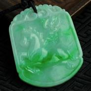 糯冰种翠色缅甸翡翠龙马精神挂件