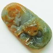 冰种黄翡飘花缅甸翡翠龙头挂件