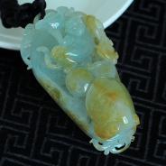 冰种黄翡缅甸翡翠如意猴挂件