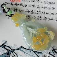 糯冰种晴水黄翡缅甸翡翠玉兰花挂件