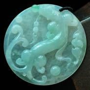 糯冰种飘翠缅甸翡翠龙牌挂件