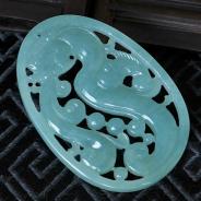 冰种晴水缅甸翡翠仿古龙牌挂件