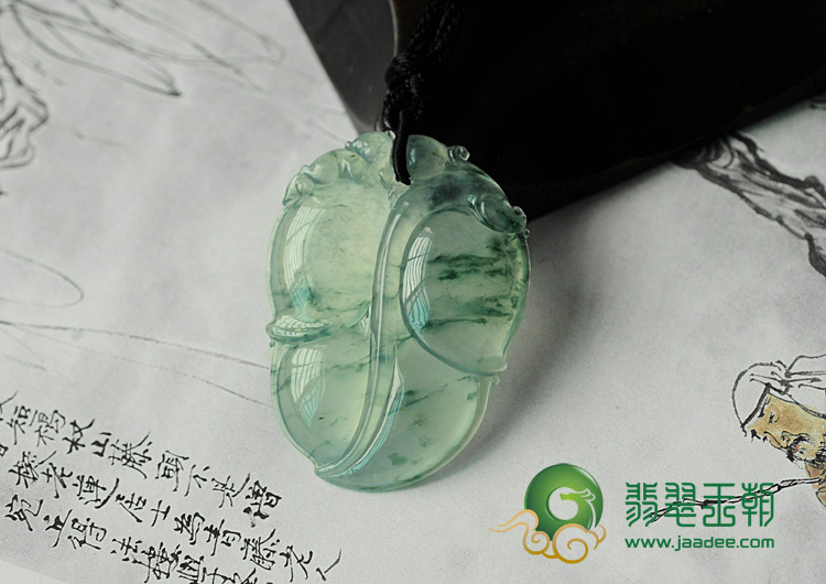 冰玻种飘花缅甸翡翠叶子挂件