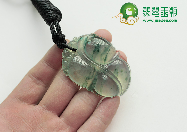 冰玻种飘花缅甸翡翠叶子挂件