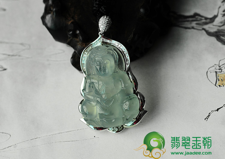 冰玻种晴水略飘花缅甸翡翠包白金观音挂件（真钻）