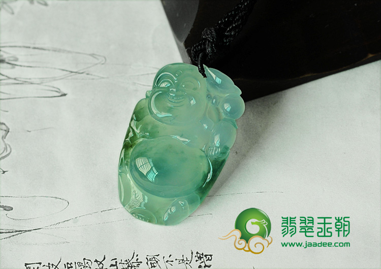 冰种飘花缅甸翡翠逍遥佛挂件