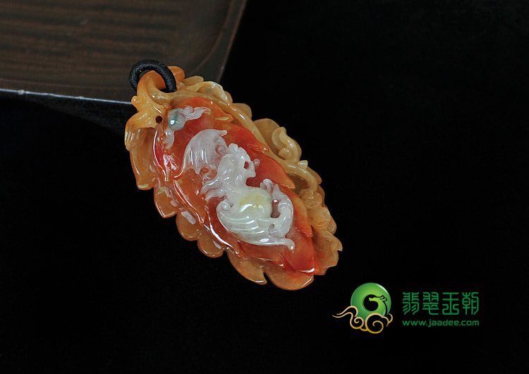 糯冰种红黄翡缅甸翡翠一夜成龙挂件