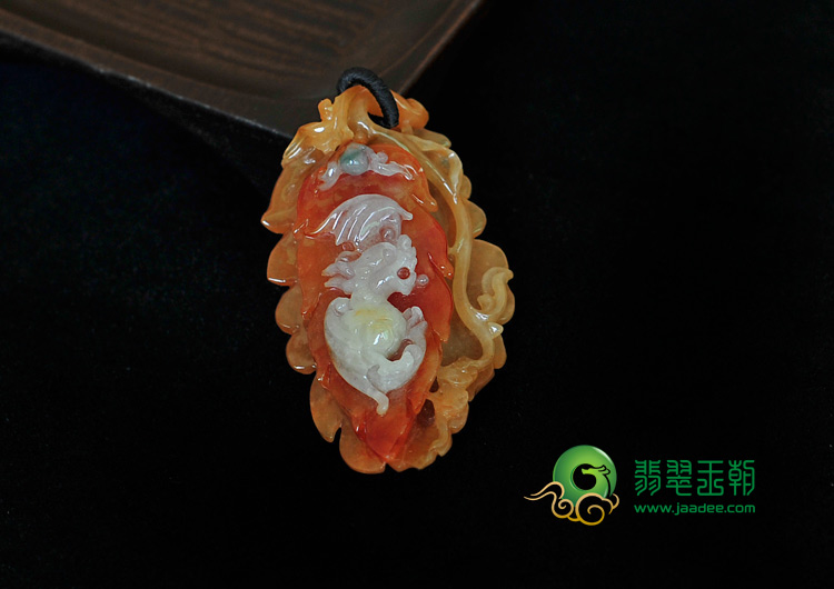 糯冰种红黄翡缅甸翡翠一夜成龙挂件