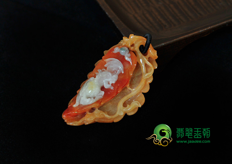 糯冰种红黄翡缅甸翡翠一夜成龙挂件