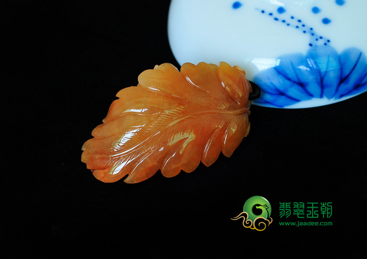 糯冰种红黄翡缅甸翡翠一夜成龙挂件