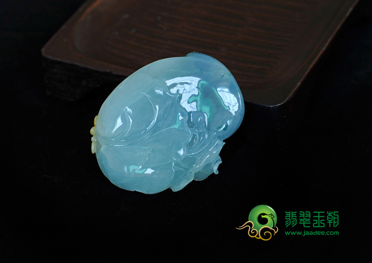 冰种飘蓝花黄翡缅甸翡翠富贵花开挂件