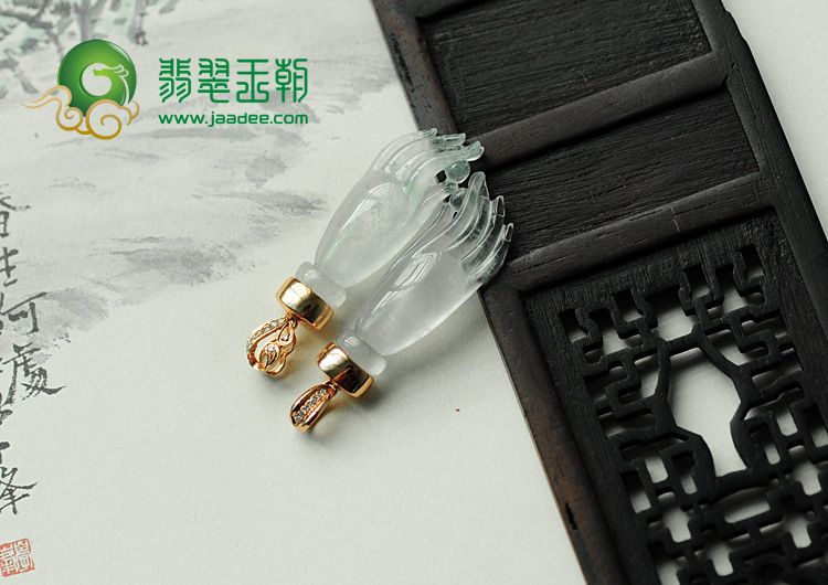 玻璃种缅甸翡翠包玫瑰金扣招财手挂件（一对）