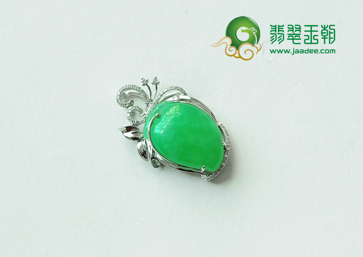 糯冰种苹果绿缅甸翡翠包白金寿桃挂件（真钻）