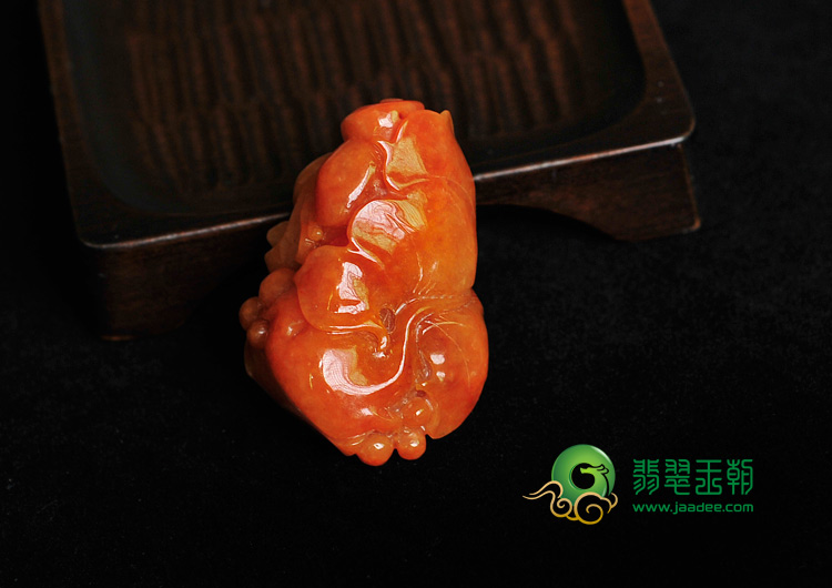 糯冰种红黄翡缅甸翡翠英明神武挂件