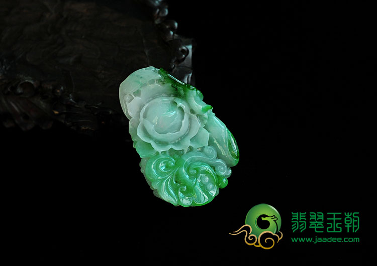 糯冰种翠绿缅甸翡翠花开富贵挂件