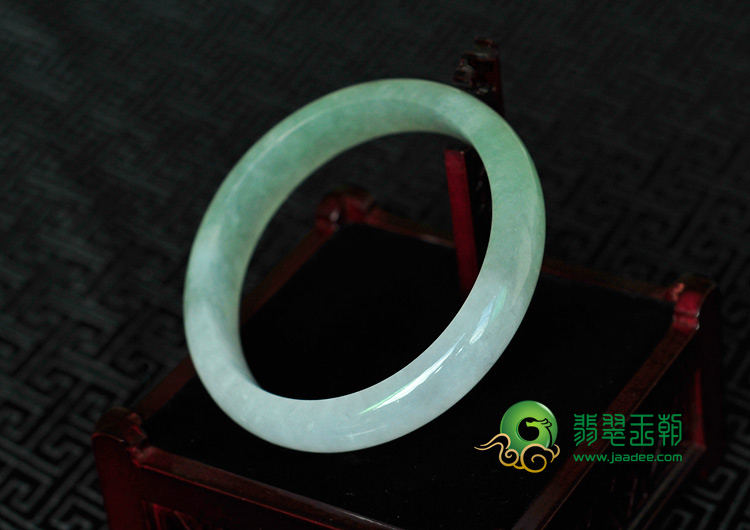 糯冰种晴水淡紫罗兰缅甸翡翠手镯（57.8mm）