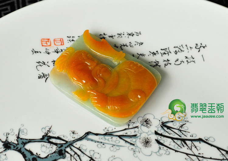糯冰种晴水黄翡缅甸翡翠关公挂件