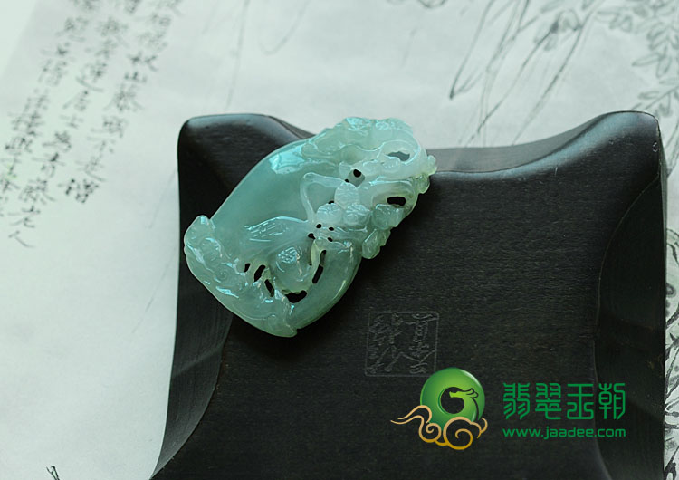 冰种晴水缅甸翡翠喜上眉梢挂件